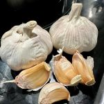 5-Ingredient Crunchy Honey Sesame Bars